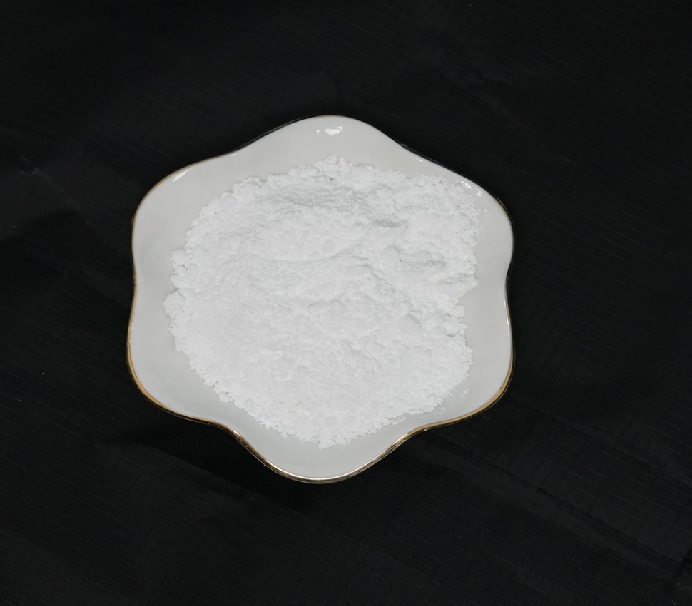 氧化鋁粉的微觀(guān)結(jié)構(gòu)和性能關(guān)系研究